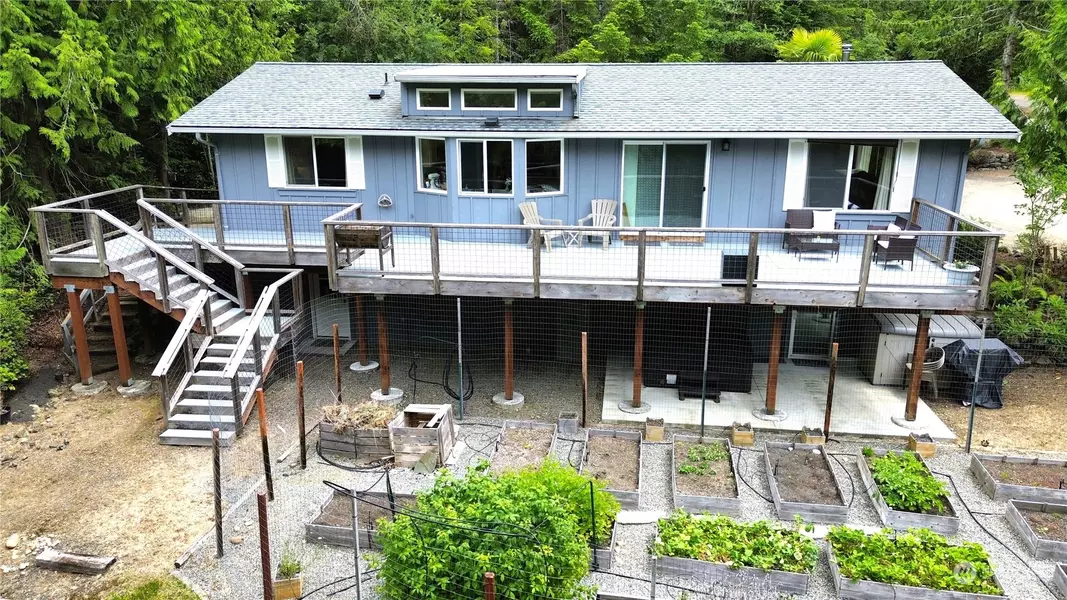 14798 Nw Seabeck Ridge Way, Seabeck, WA 98380