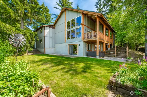 2262 E Hemmi RD, Bellingham, WA 98226