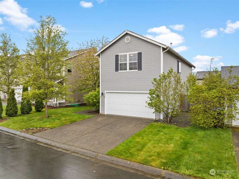 18428 95th Avenue Ct E, Puyallup, WA 98375