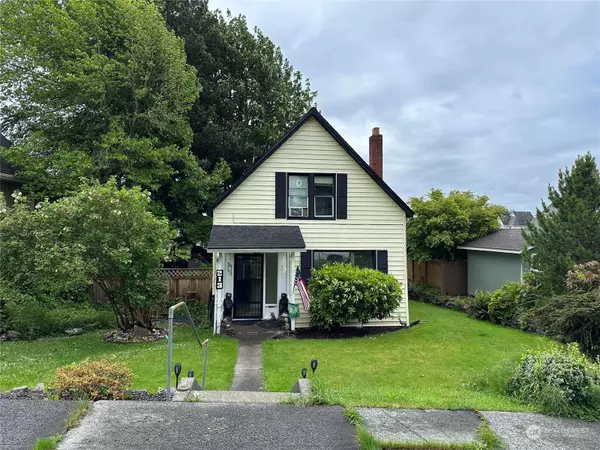 213 W 7TH ST, Aberdeen, WA 98520