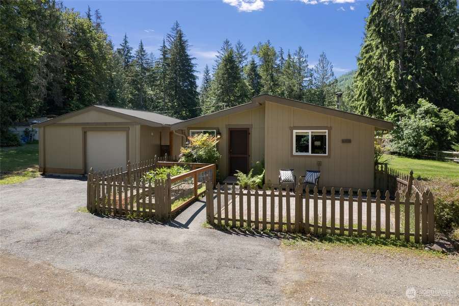 12230 Upper Preston RD SE, Issaquah, WA 98027