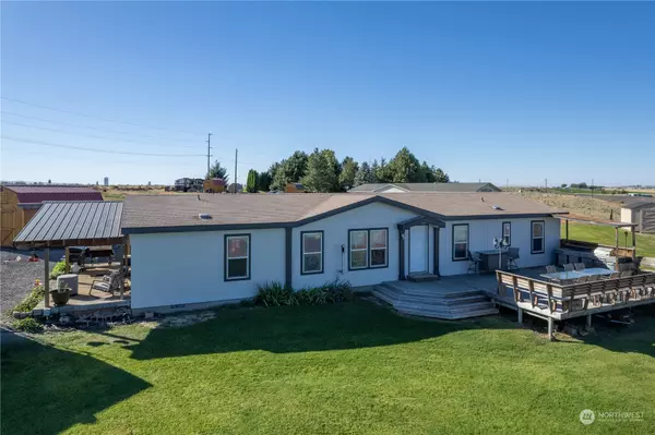 9072 4.8 RD NE, Moses Lake, WA 98837