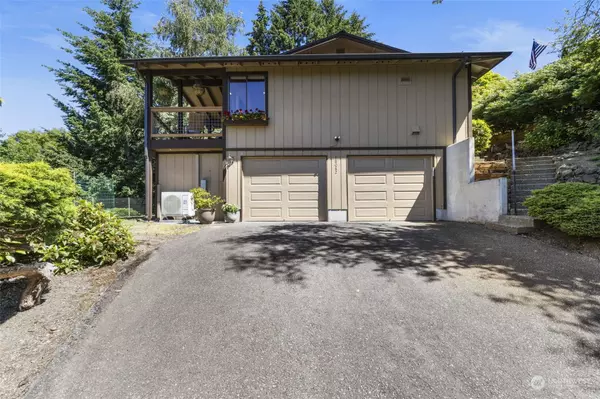 Poulsbo, WA 98370,18082 10th PL NE