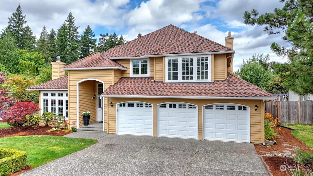 26006 SE 38th CT, Sammamish, WA 98029