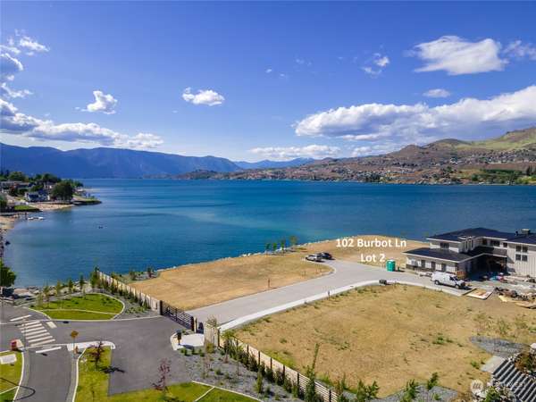 102 Burbot LN, Chelan, WA 98816