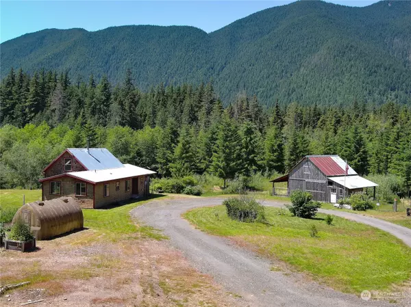 2660 Wildwood DR, Quilcene, WA 98376