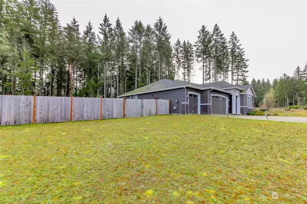 Lacey, WA 98516,8317 52nd AVE NE