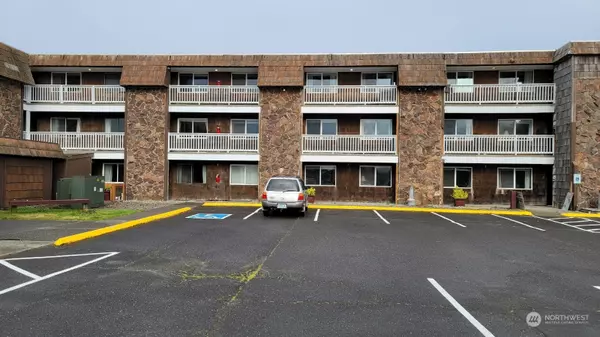 Long Beach, WA 98631,304 14th ST NW #223