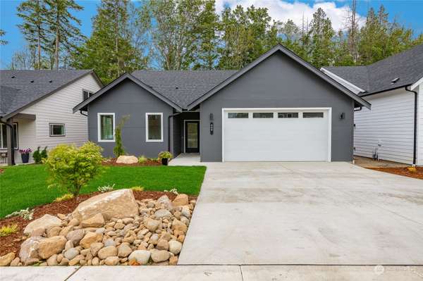 359 Oleander DR, Blaine, WA 98230