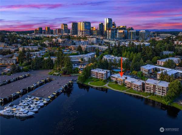 101 101st AVE SE #302B, Bellevue, WA 98004