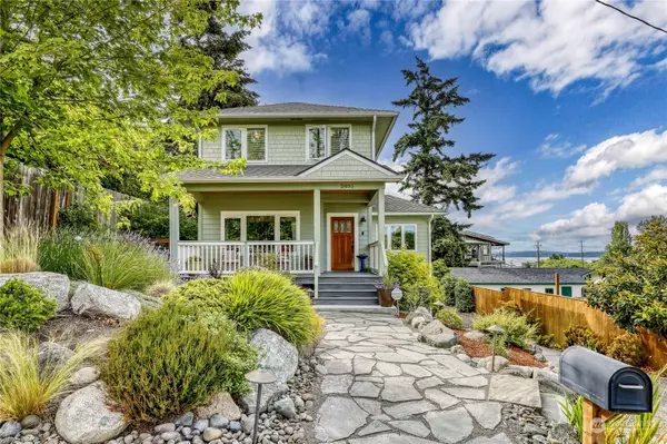 2053 Lawrence ST, Port Townsend, WA 98368