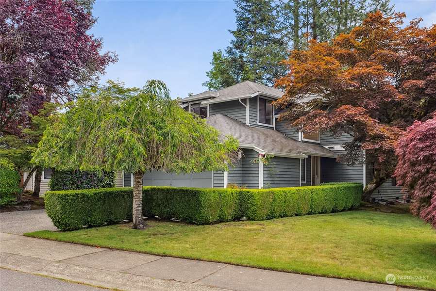 24241 SE 43rd PL, Issaquah, WA 98029