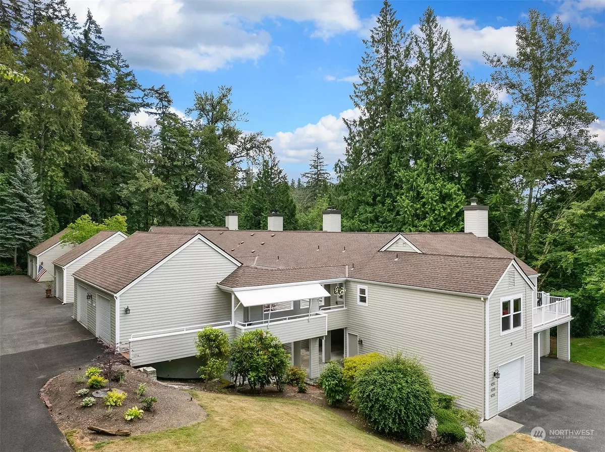 Issaquah, WA 98029,4239 220th PL SE #2118