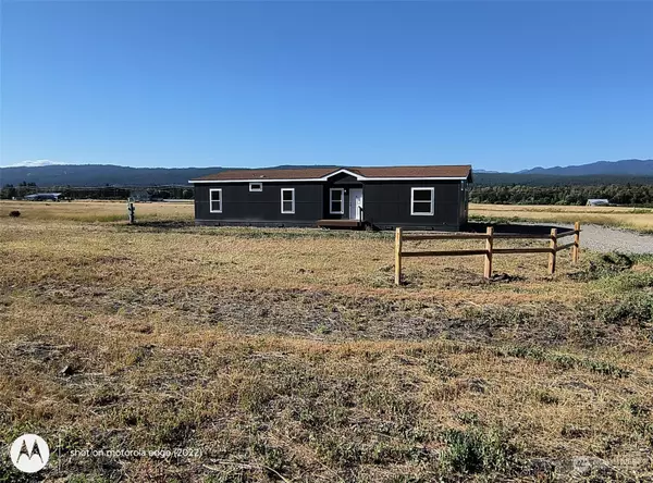 Cle Elum, WA 98922,431 Tetons LN