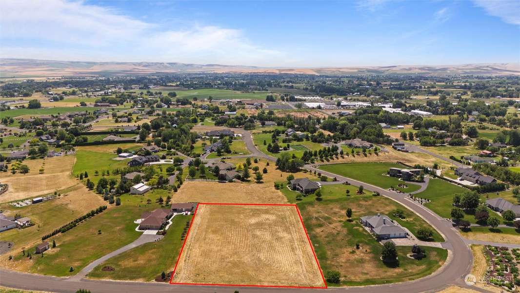 738 Summers CIR, Walla Walla, WA 99362