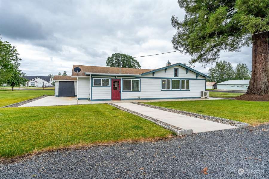 5177 Jackson HWY, Toledo, WA 98591