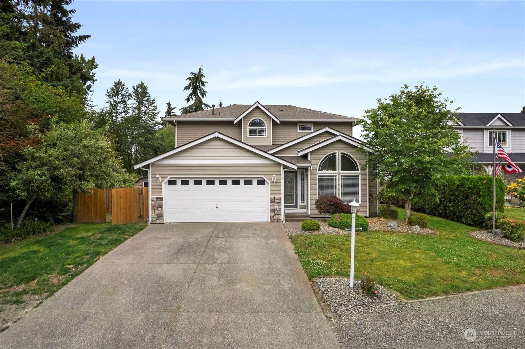 12211 160th ST E, Puyallup, WA 98374