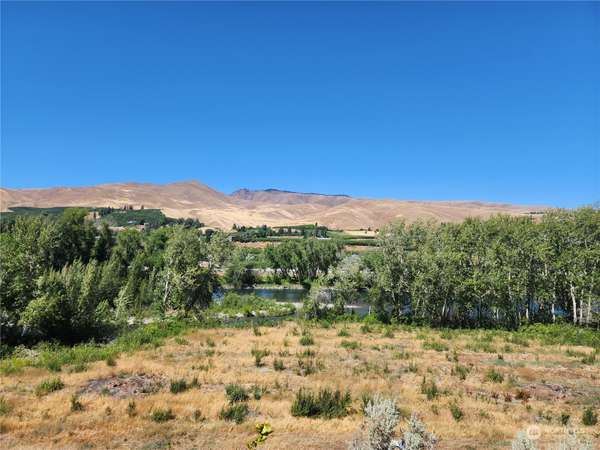 0 Sleepy Hollow RD, Monitor, WA 98836