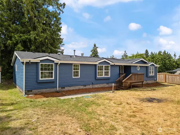 12423 NE Douglas DR, Kingston, WA 98346