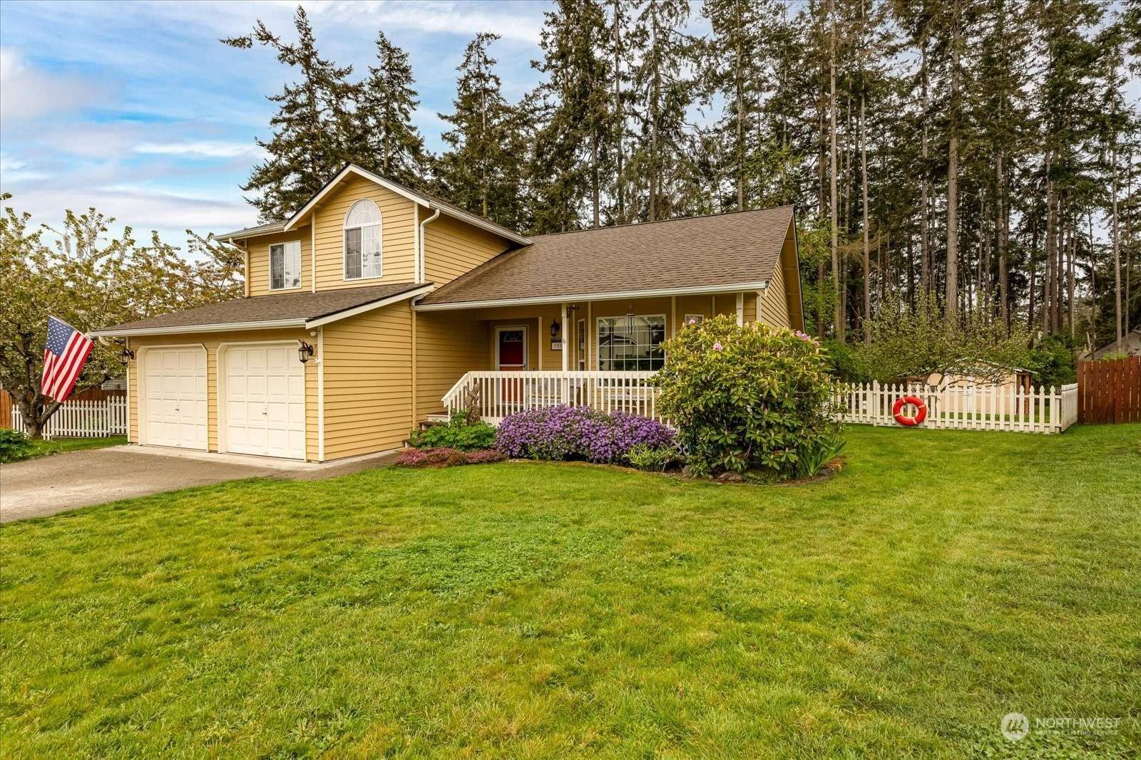 751 NW 1st AVE, Oak Harbor, WA 98277