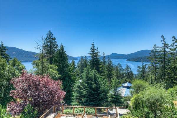 282 Geer LN, Orcas Island, WA 98245