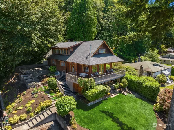 4720 Crystal Springs DR NE, Bainbridge Island, WA 98110