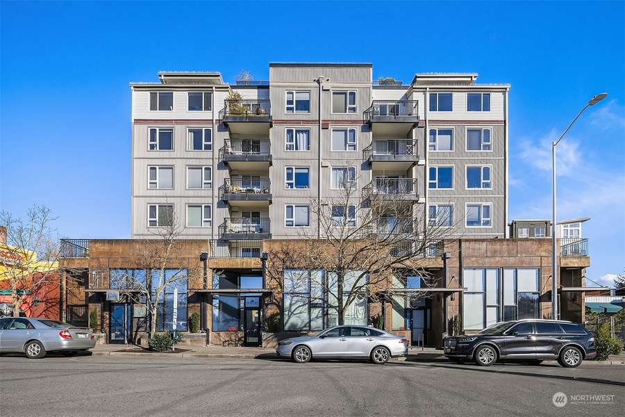 12334 31st AVE NE #602, Seattle, WA 98125