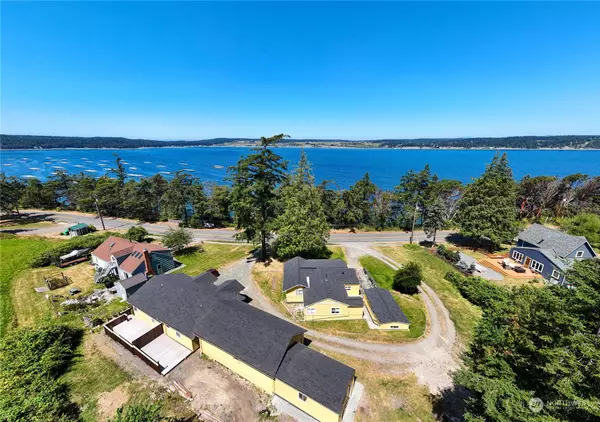 707 Madrona WAY, Coupeville, WA 98239