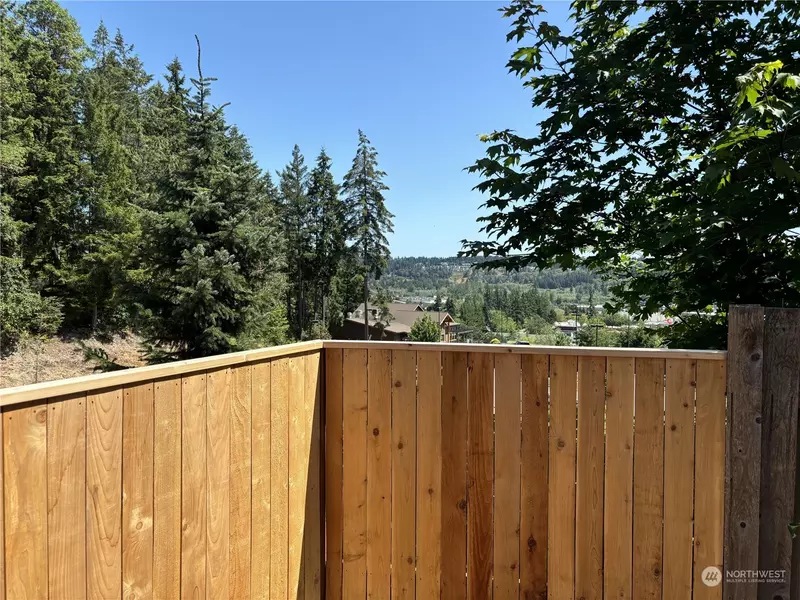 3716 NW Mountaire WAY, Silverdale, WA 98383