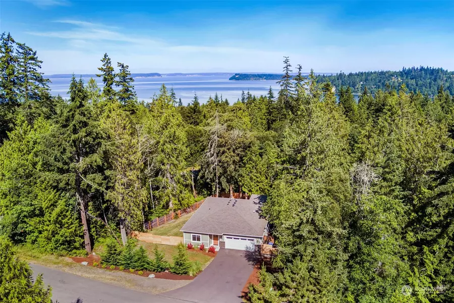 15 Goliah LN, Port Ludlow, WA 98362