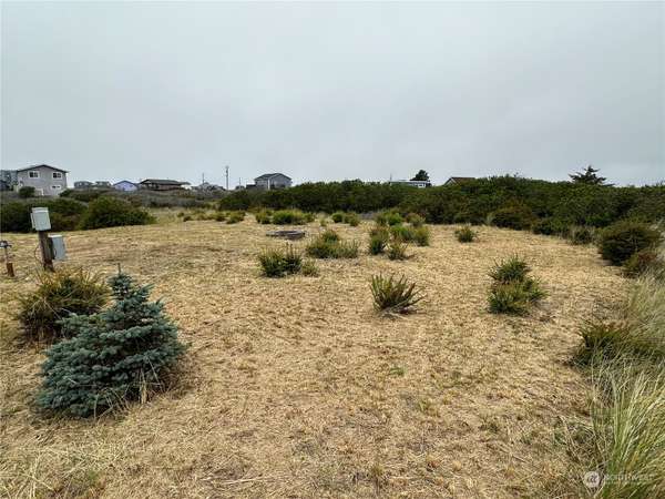 437 N Bel Air LOOP SW, Ocean Shores, WA 98569