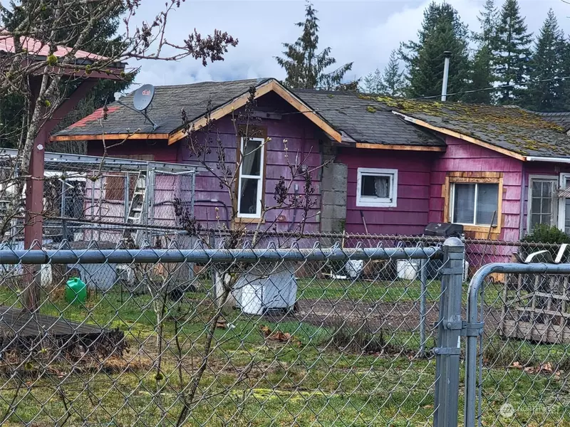 835 Montague AVE, Darrington, WA 98241