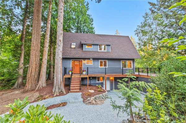 8 Fairway Lane, Bellingham, WA 98229