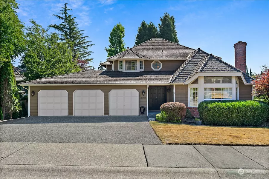 10935 NE 157th ST, Bothell, WA 98011