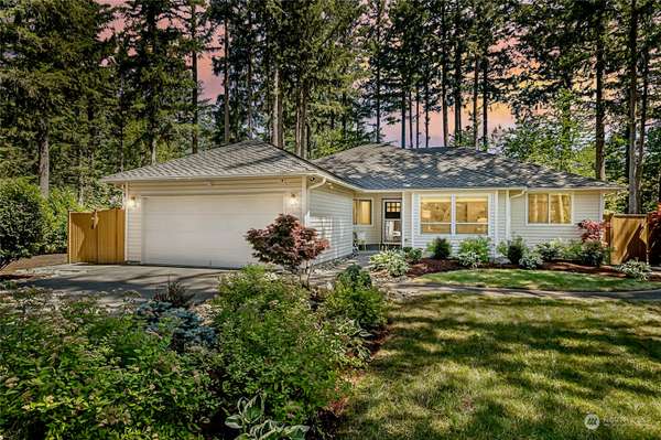 13300 432nd AVE SE,  North Bend,  WA 98045