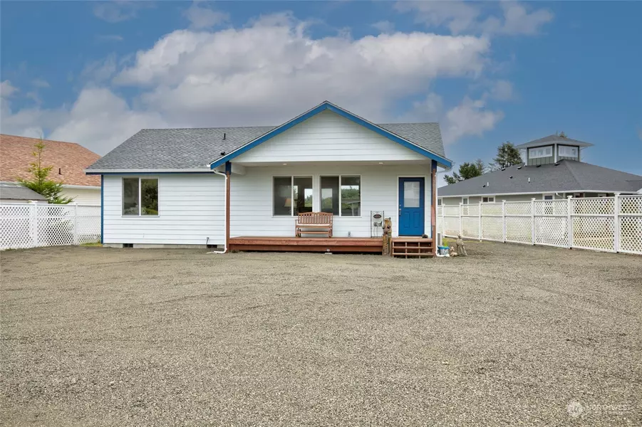 399 N Razor Clam DR SW, Ocean Shores, WA 98569