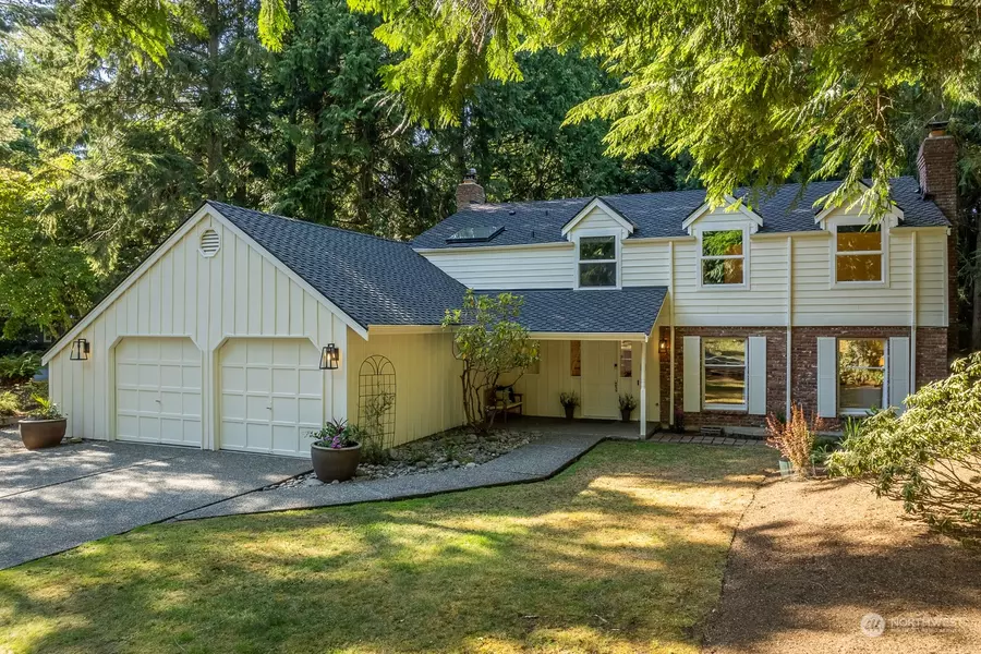 20806 NE 26th PL, Sammamish, WA 98074