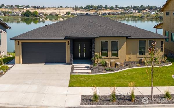 1405 W Lakeside DR, Moses Lake, WA 98837