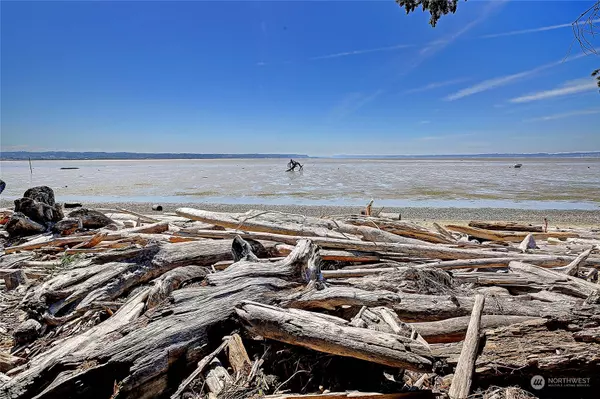 Camano Island, WA 98282,1440 Ocean DR