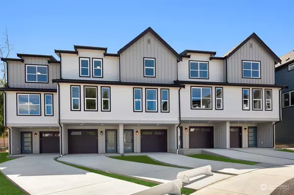 19930 Poplar WAY #C-1, Lynnwood, WA 98036