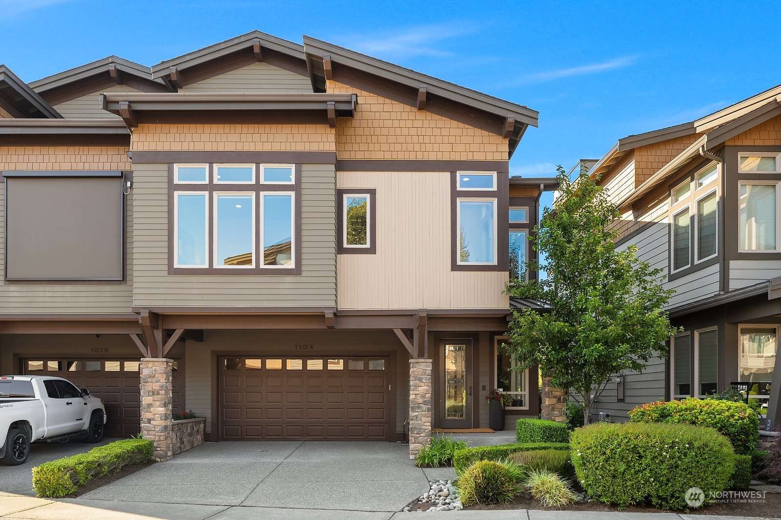 1104 N 41st PL, Renton, WA 98056