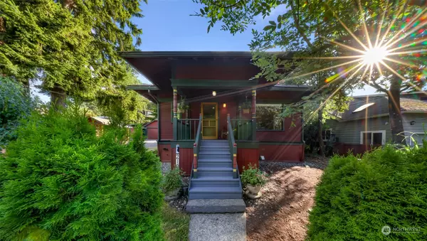 2106 Old Lakeway DR, Bellingham, WA 98226