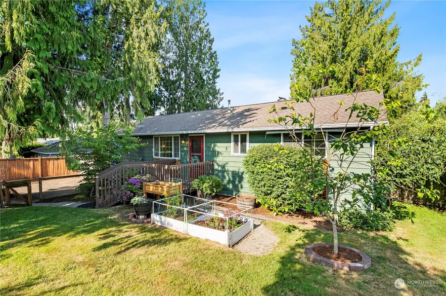 103 Rhodora Heights RD, Lake Stevens, WA 98258