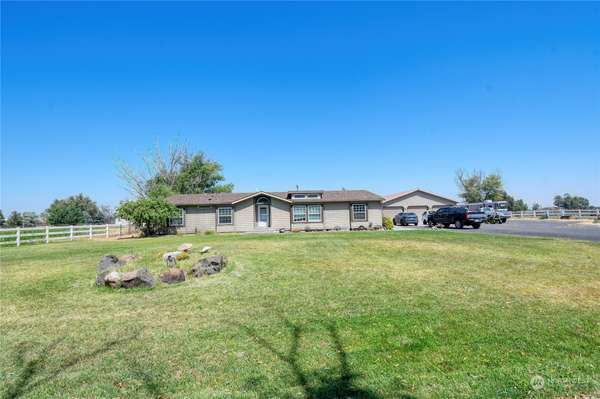 29477 Knight RD,  Hermiston,  OR 97838