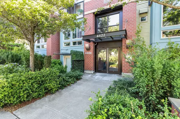 4422 Bagley AVE N #207, Seattle, WA 98103