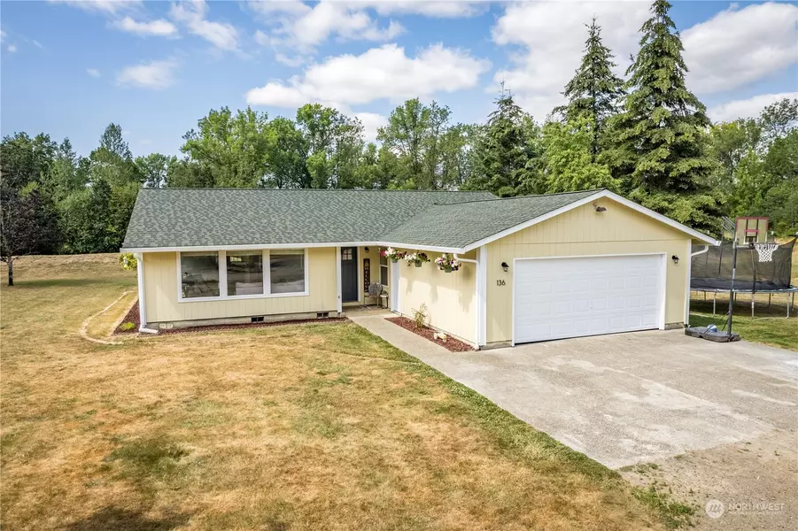 136 Conifer LN, Toledo, WA 98591