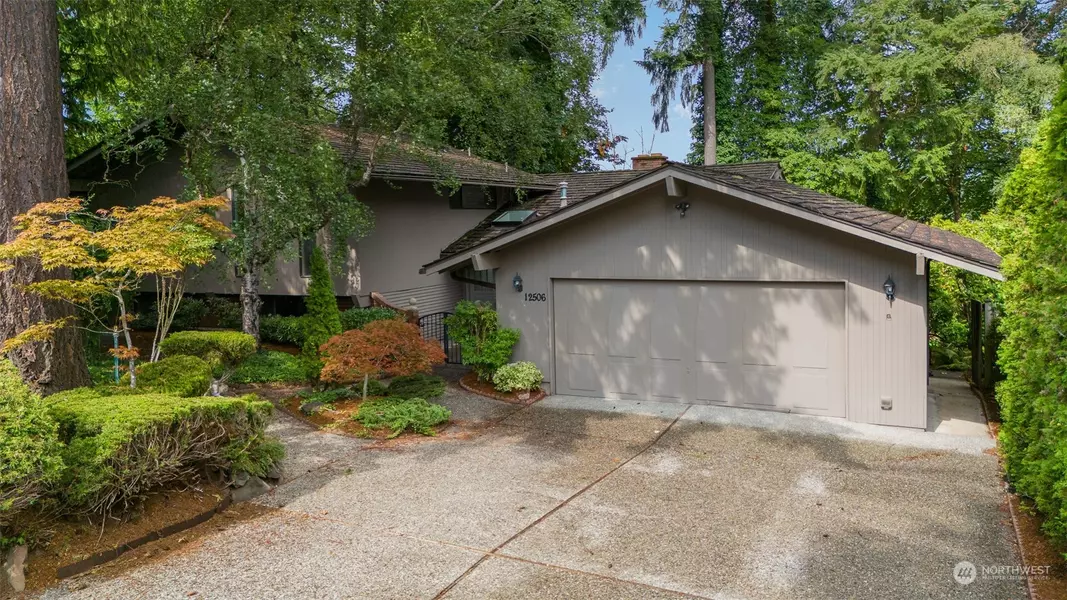 12506 SE 47th PL, Bellevue, WA 98006