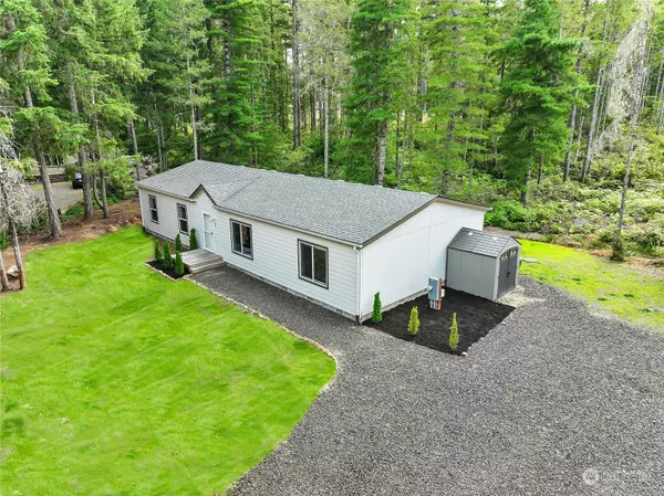 60 NE Rhody LN, Tahuya, WA 98588