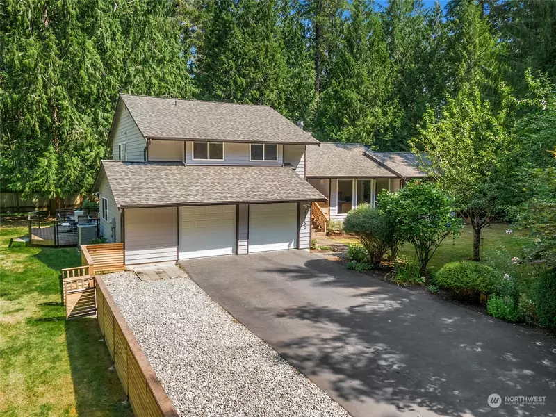 23732 NE 63rd PL, Redmond, WA 98053