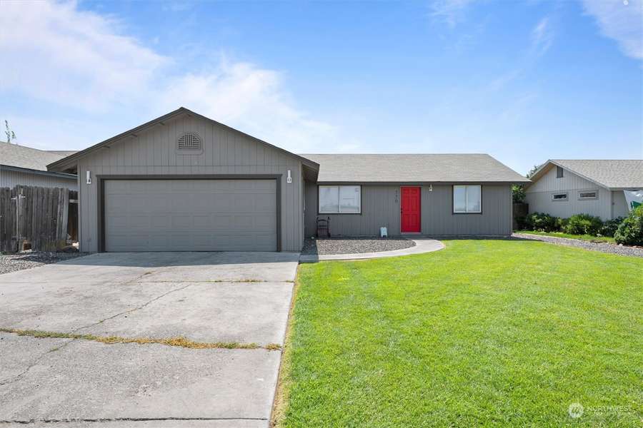 550 E Olympia E, Othello, WA 99344